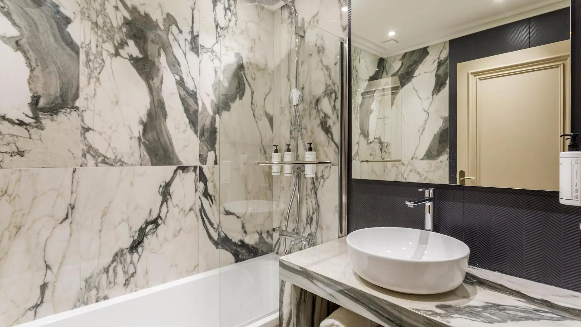 Apartment Merveil - Luxury - Marais - Turbigo Ii